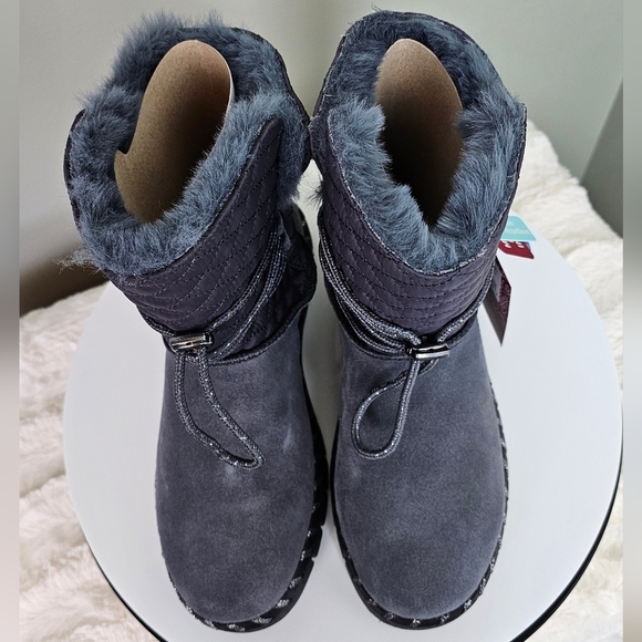 Muk Luks Womens Flexi Bridgehampton Pull-on Boot Dark Grey |Outdoor Cozy Spring - Picture 9 of 13